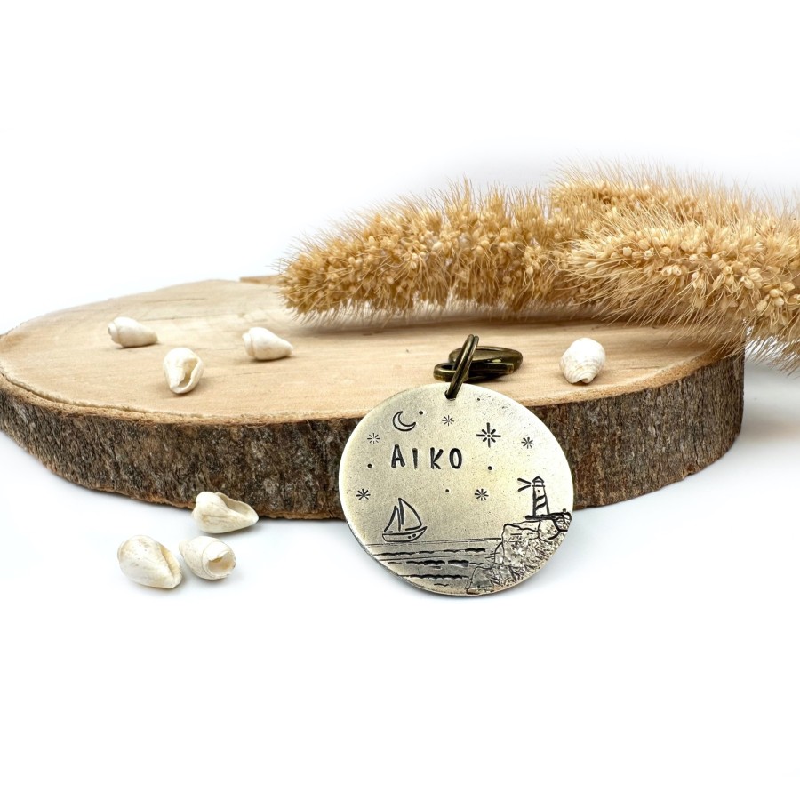Hundemarke „Moonlight Bay“ – handgestempelt & personalisierbar