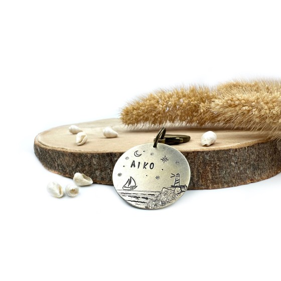 Hundemarke „Moonlight Bay“ – handgestempelt & personalisierbar