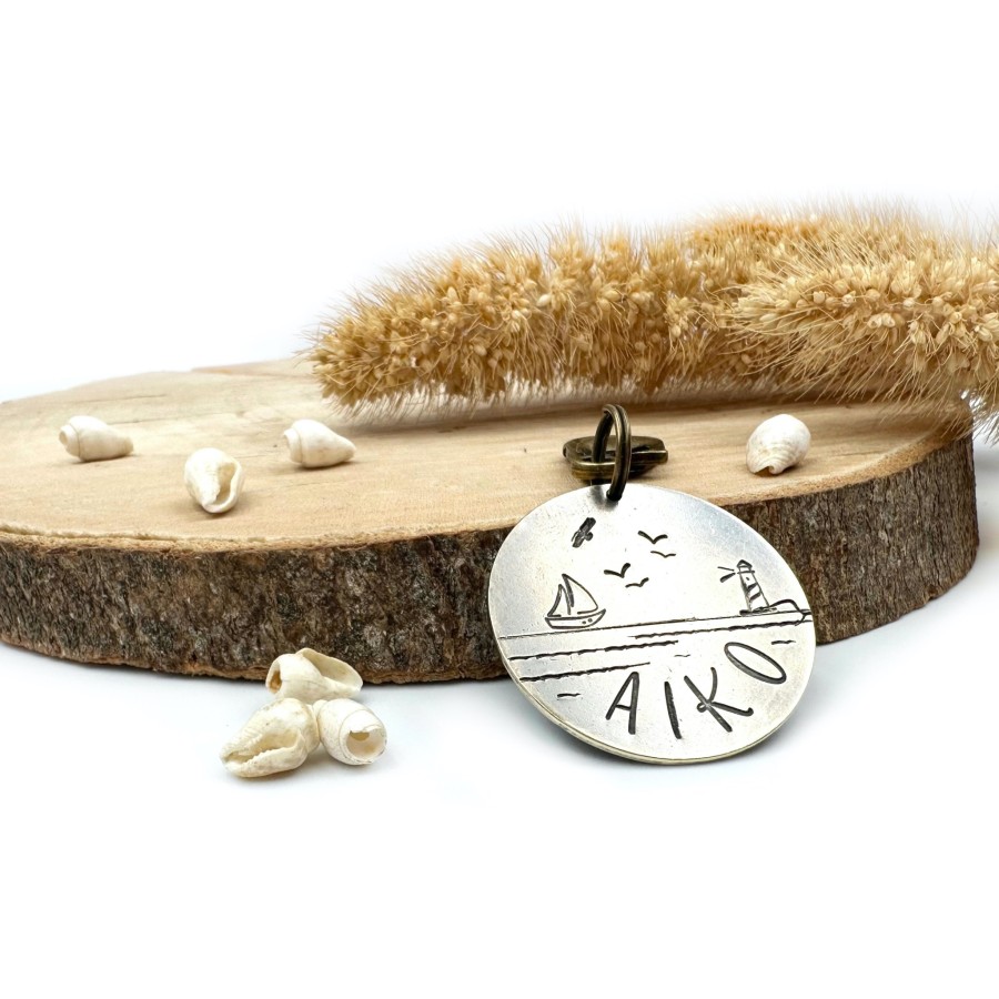 Hundemarke „Ocean Breeze“ – Küstenmotiv, Name & Telefonnummer | Handgestempelt